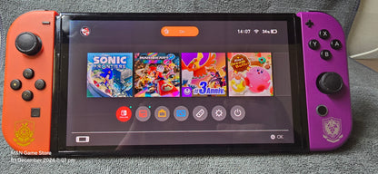 Nintendo Switch OLED Pokemon scarlet and violet edition + 2 Installed games & 4x physical games